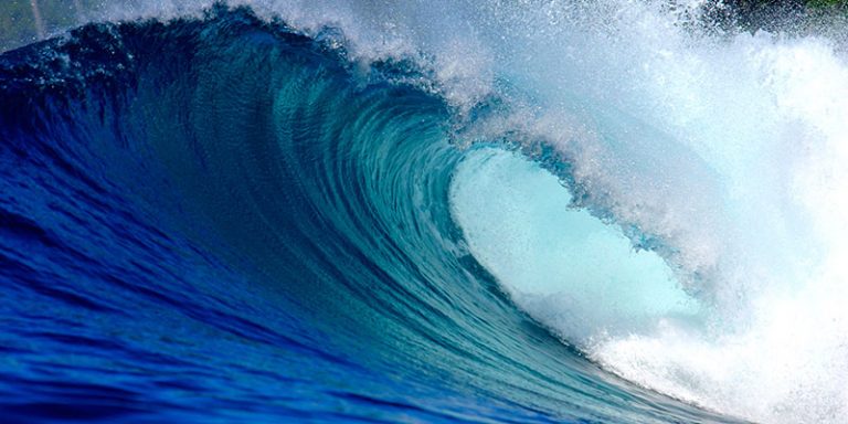 A perfect ocean wave
